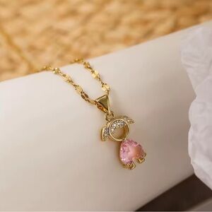 Gold and Pink Pendant Necklace